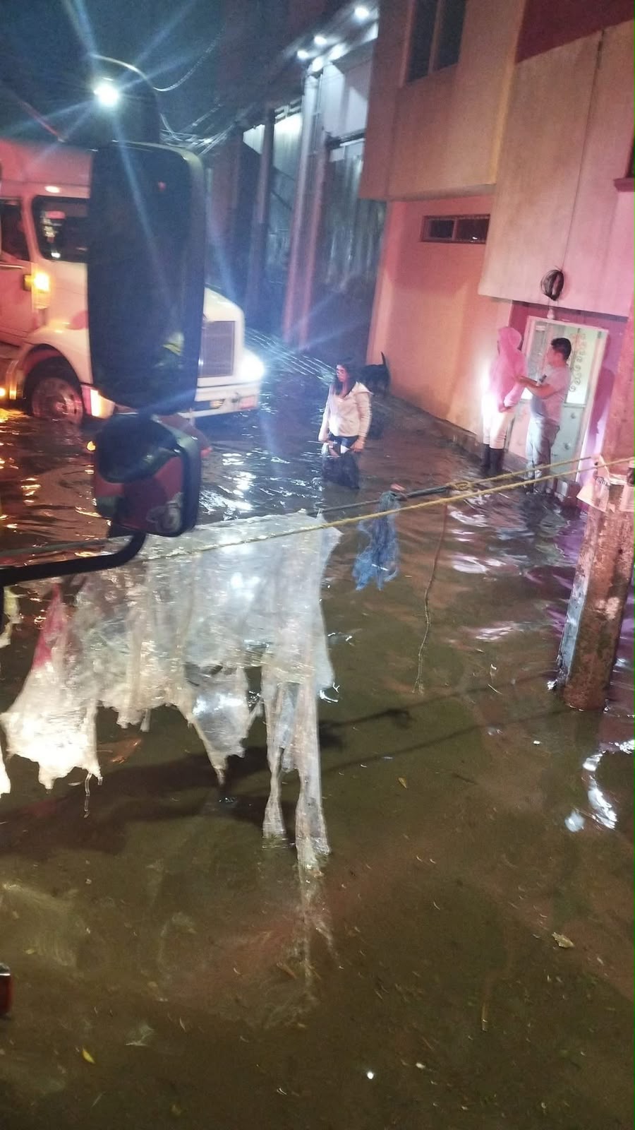 inundaciones-no-cesan-por-tormentas-en-valle-de-mexico