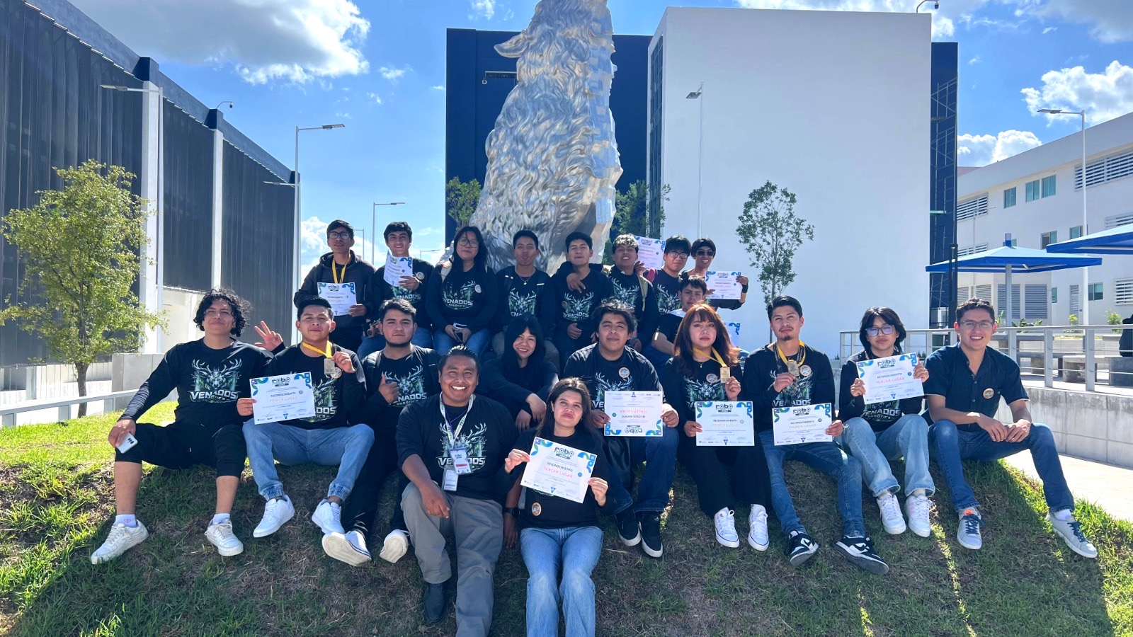 estudiantes-de-san-felipe-del-progreso-arrasan-en-concurso-regional-de-robotica-y-podran-competir-en-instancias-internacionales
