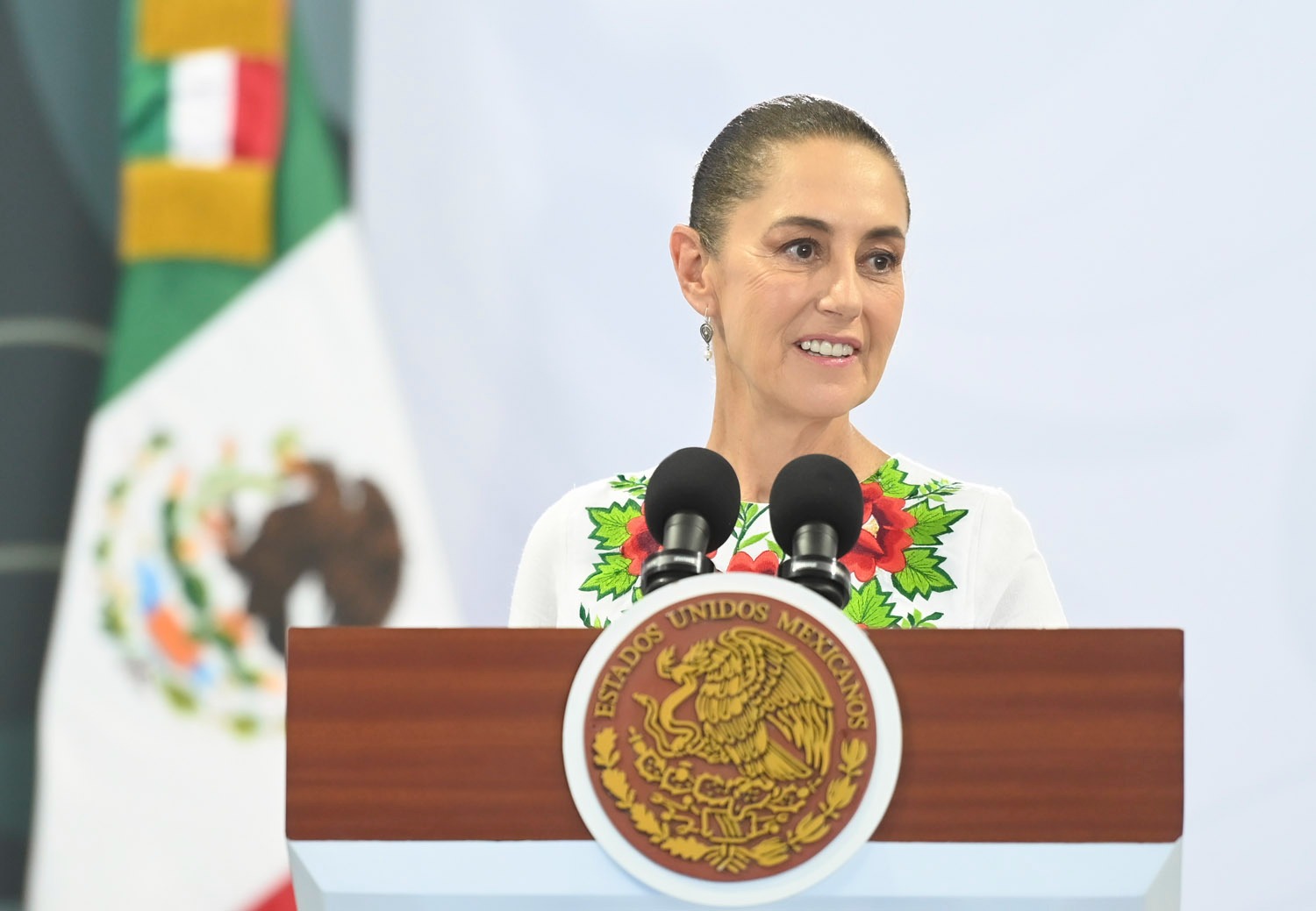 tulum-renace-la-estrategia-de-sheinbaum-para-difundir-una-maravilla-natural-y-arqueologica-de-la-nacion