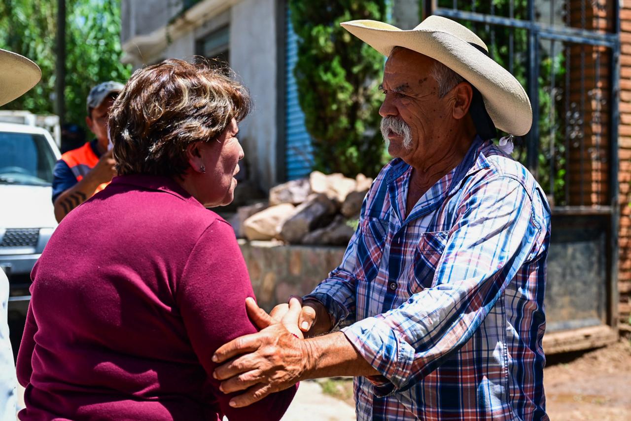 gobernadora-supervisa-atencion-a-afectados-por-deslaves-en-temascaltepec