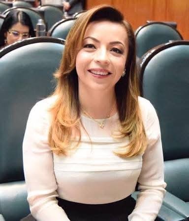 bancadita-del-pri-pierde-otra-diputada-lilia-urbina-se-declara-sin-partido