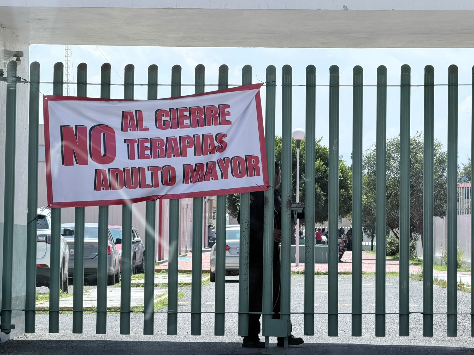 denuncian-golpe-contra-la-salud-por-reduccion-de-servicios-para-adultos-mayores-en-imss-bienestar-de-metepec