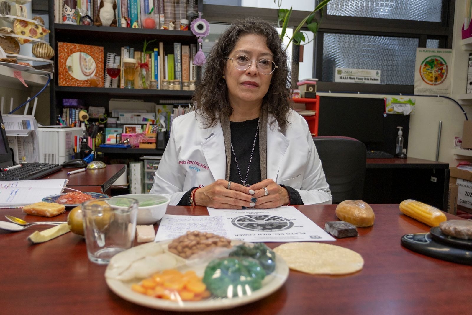 no-es-igual-alimentacion-y-nutricion-vital-conocer-la-diferencia-para-la-salud-especialista-de-la-uaem