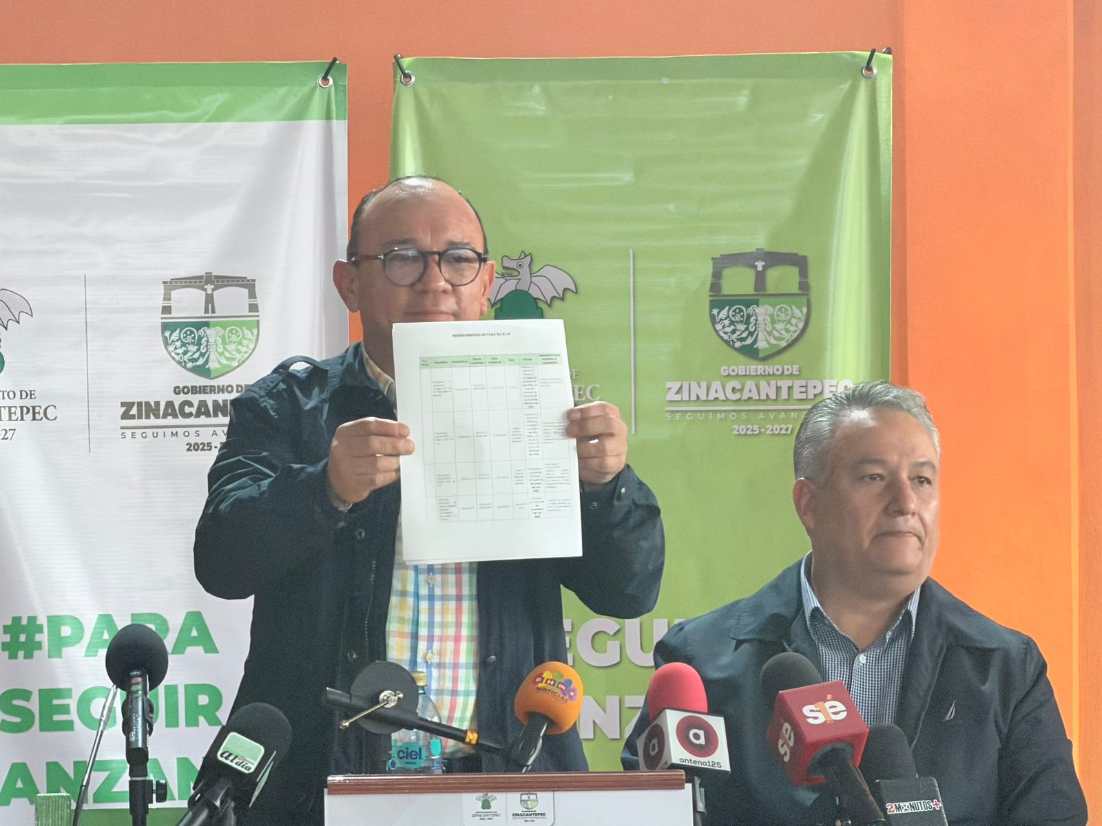 Pleitazo en el cabildo de Zinacantepec, síndica y alcalde intercambian amagos de acción legal por patrimonio municipal