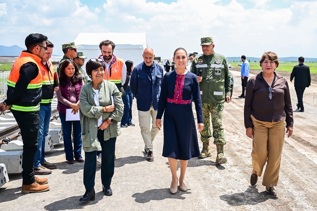 recorren-sheinbaum-y-delfina-gomez-obra-del-tren-mexicopachuca