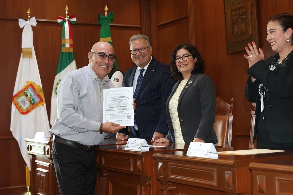 concluyen-50-operadores-de-potrobus-capacitacion-para-brindar-servicio-digno-a-estudiantes