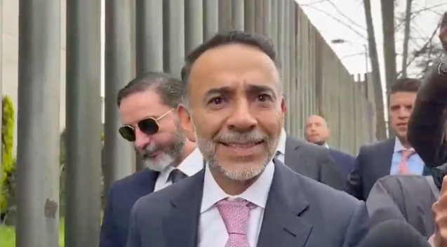 cinico-y-burlon-fernando-flores-comparece-8-horas-en-juzgado