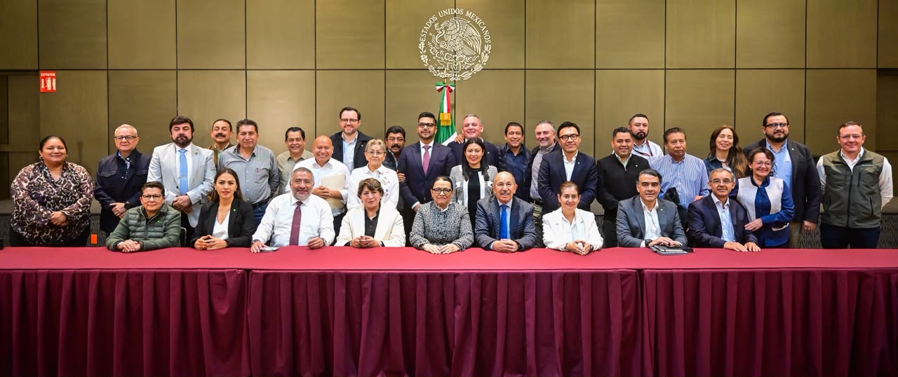 revisan-dga-y-rosa-icela-regularizacion-territorial-y-obras-viales-educativas-de-agua-y-salud-en-la-zona-oriente