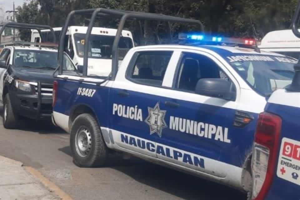 Policías de  Naucalpan  bloquean y  retienen a  periodista;  investiga la  Codhem  vulneración  a derechos