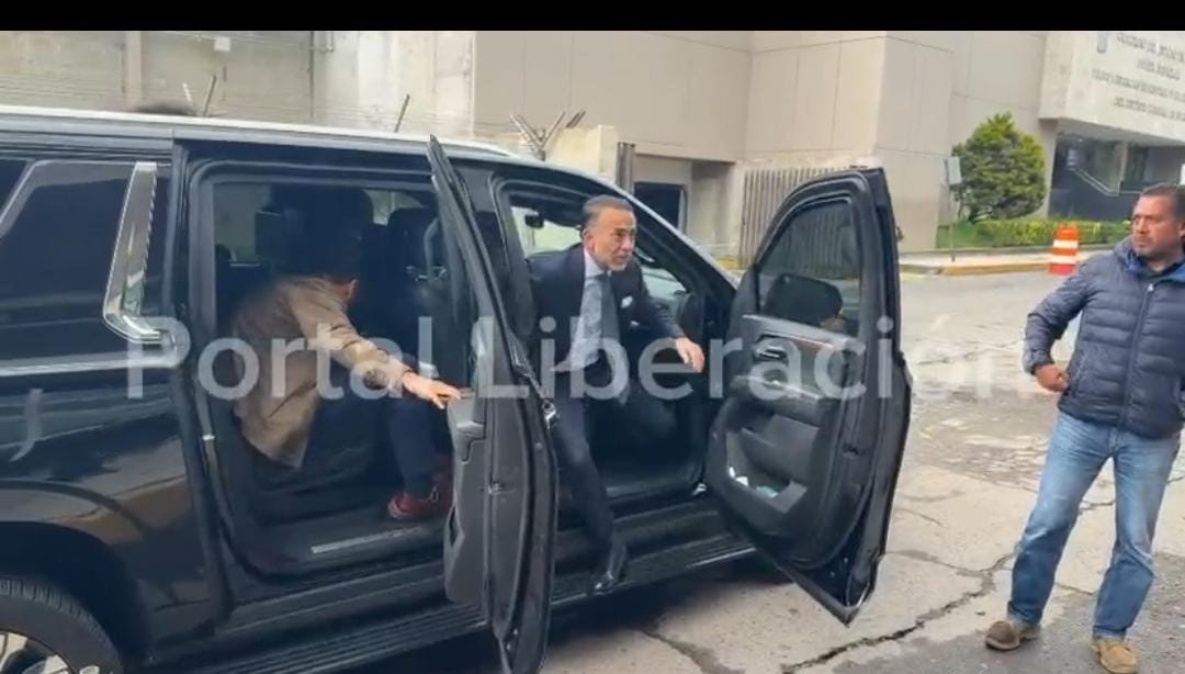 inicia-audiencia-clave-para-fernando-flores-juez-resolvera-su-situacion-juridica
