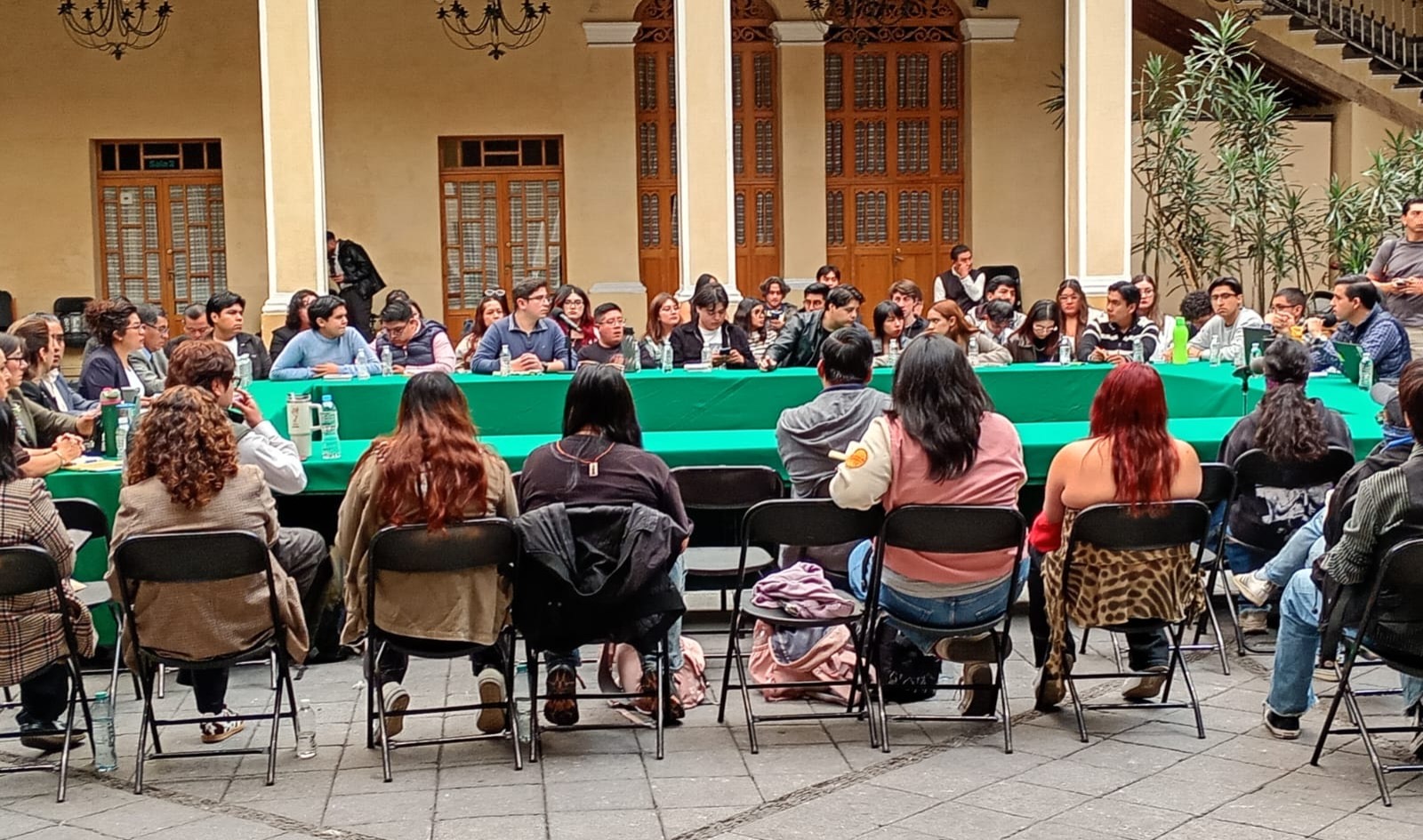 uaemex-y-comunidad-estudiantil-logran-seis-acuerdos-en-segunda-mesa-de-dialogo