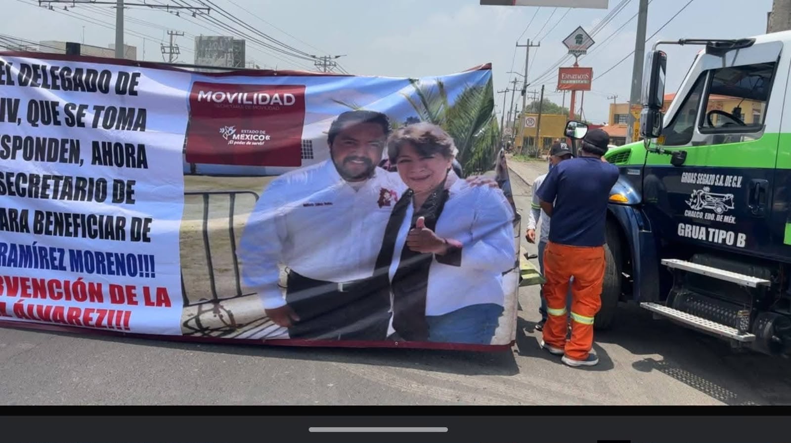 Gruyeros acusan de extorsión al delegado de Semov en Chalco y exigen su destitución