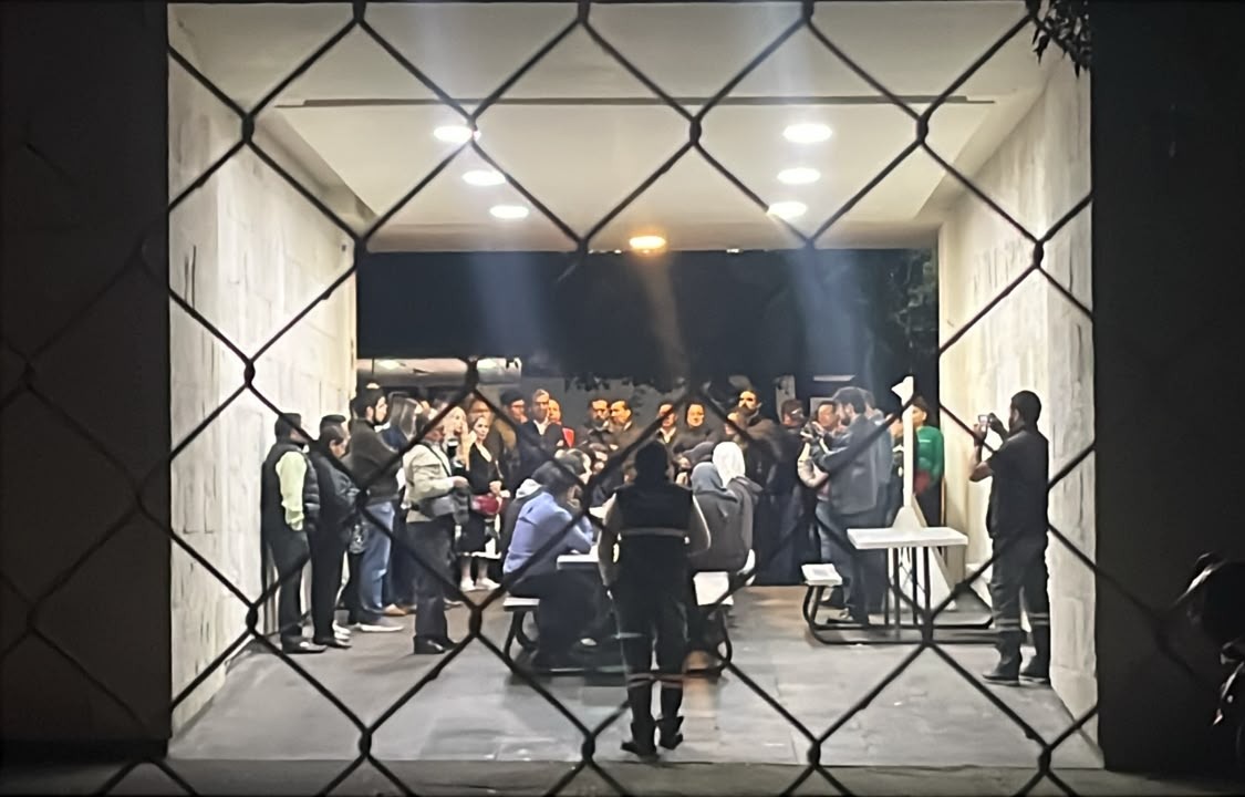 uaem-abre-dialogo-con-estudiantes-que-exigen-esclarecer-certificaciones-apocrifas-en-economia