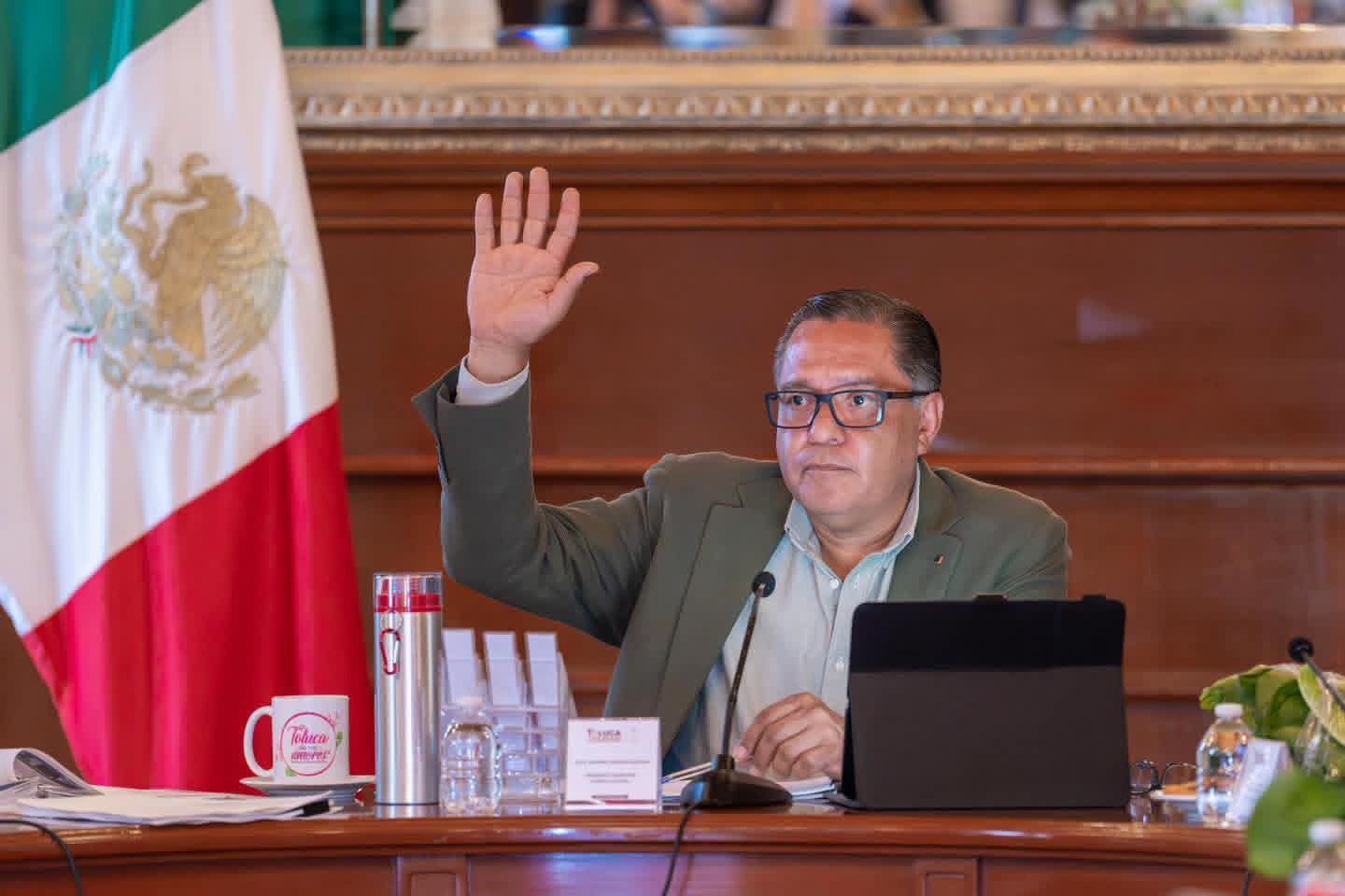 se-hunde-toluca-y-el-alcalde-insiste-en-perforar-mas-pozos