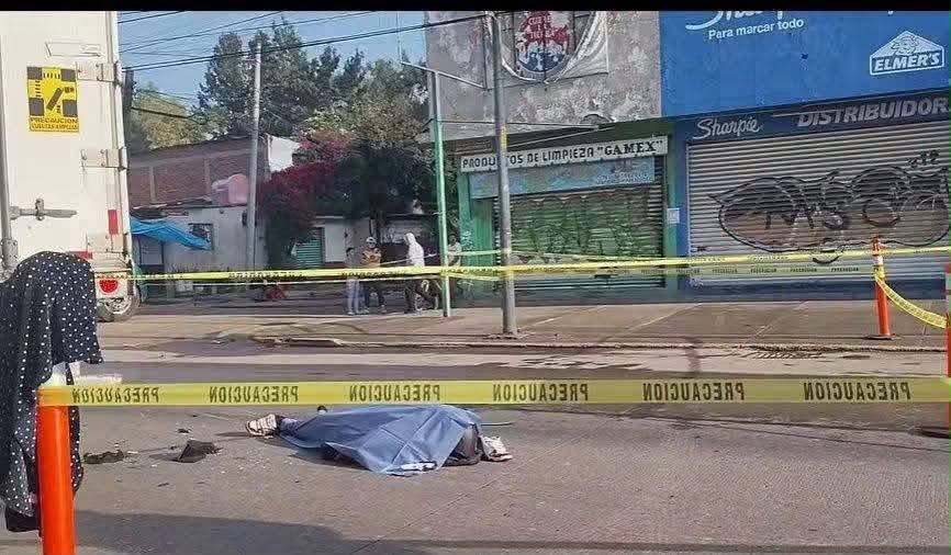 motociclista-perdio-la-vida-tras-sufrir-un-accidente-en-la-lopez-portillo