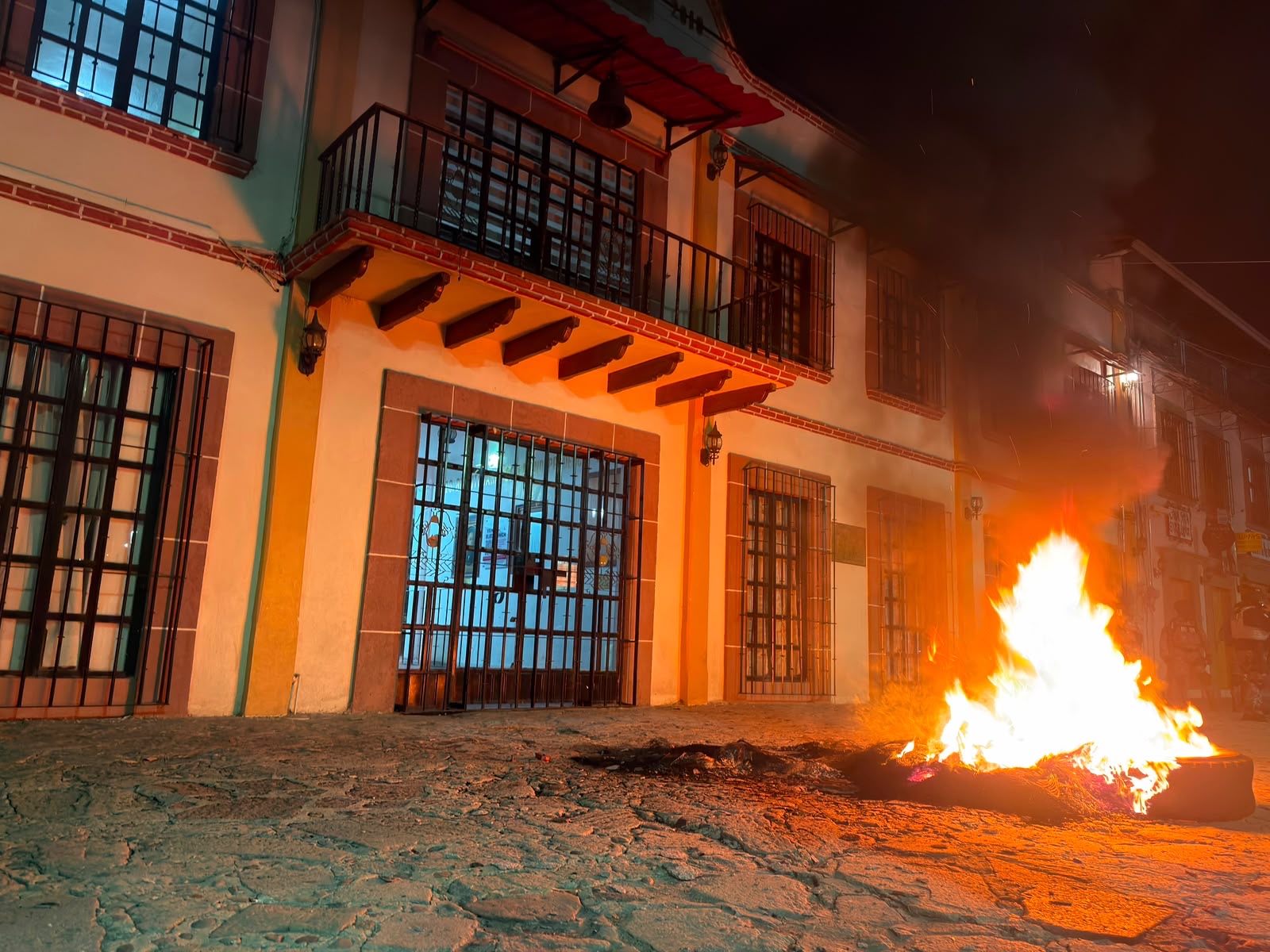 amagan-con-demoler-la-presidencia-de-tepetlaoxtoc-si-alcaldesa-no-reconstruye-una-escuela