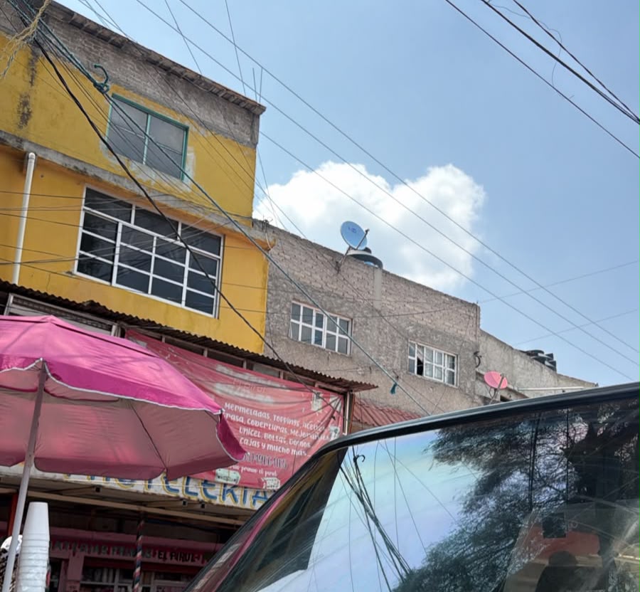 se-electrocuta-y-muere-un-tecnico-de-telefonia-al-hacer-su-labor-en-ecatepec