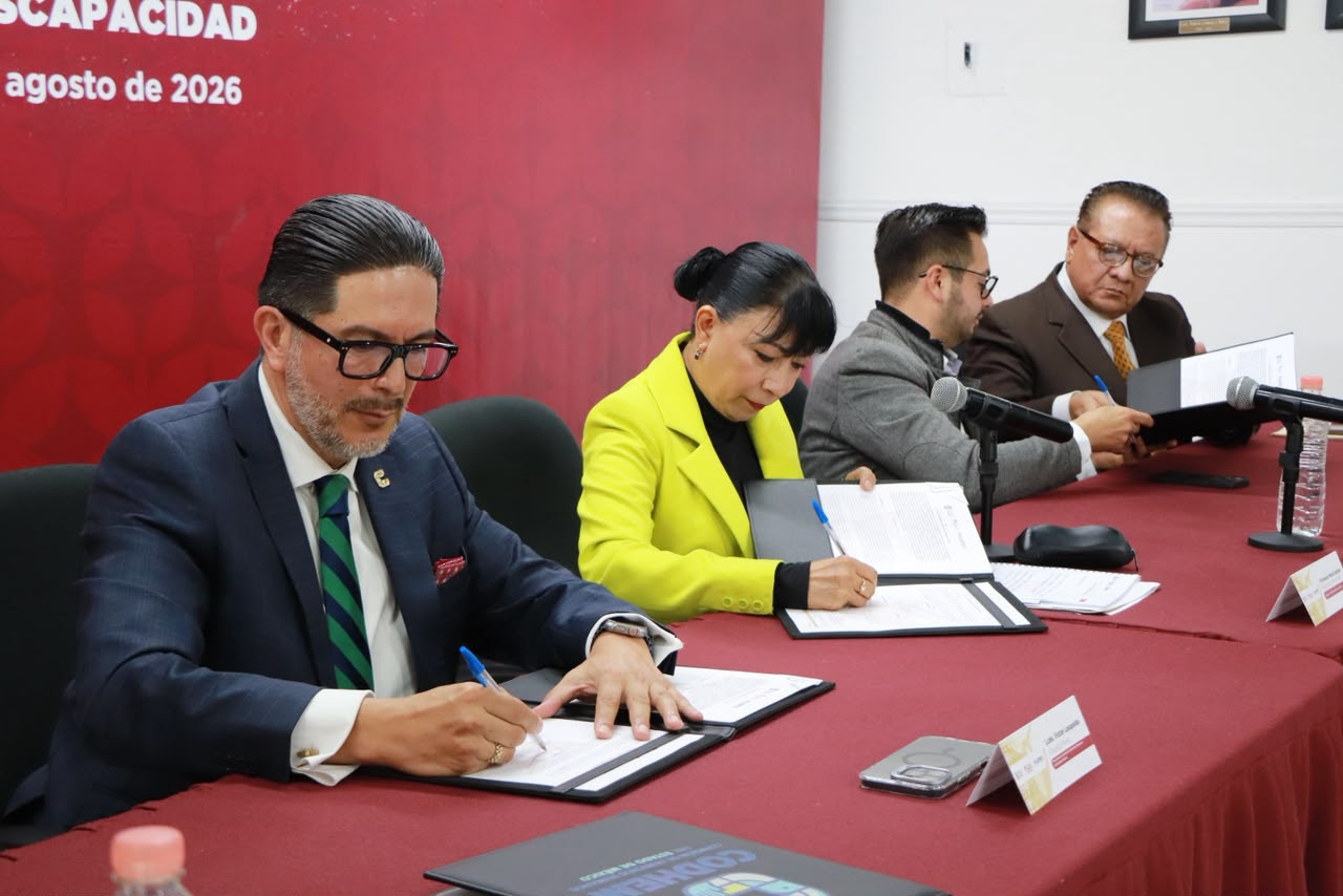 firma-gobierno-del-edomex-convenio-para-la-atencion-de-mujeres-con-discapacidad-proyecta-materiales-en-braille-atencion-con-lengua-de-senas-y-capacitacion-a-personal