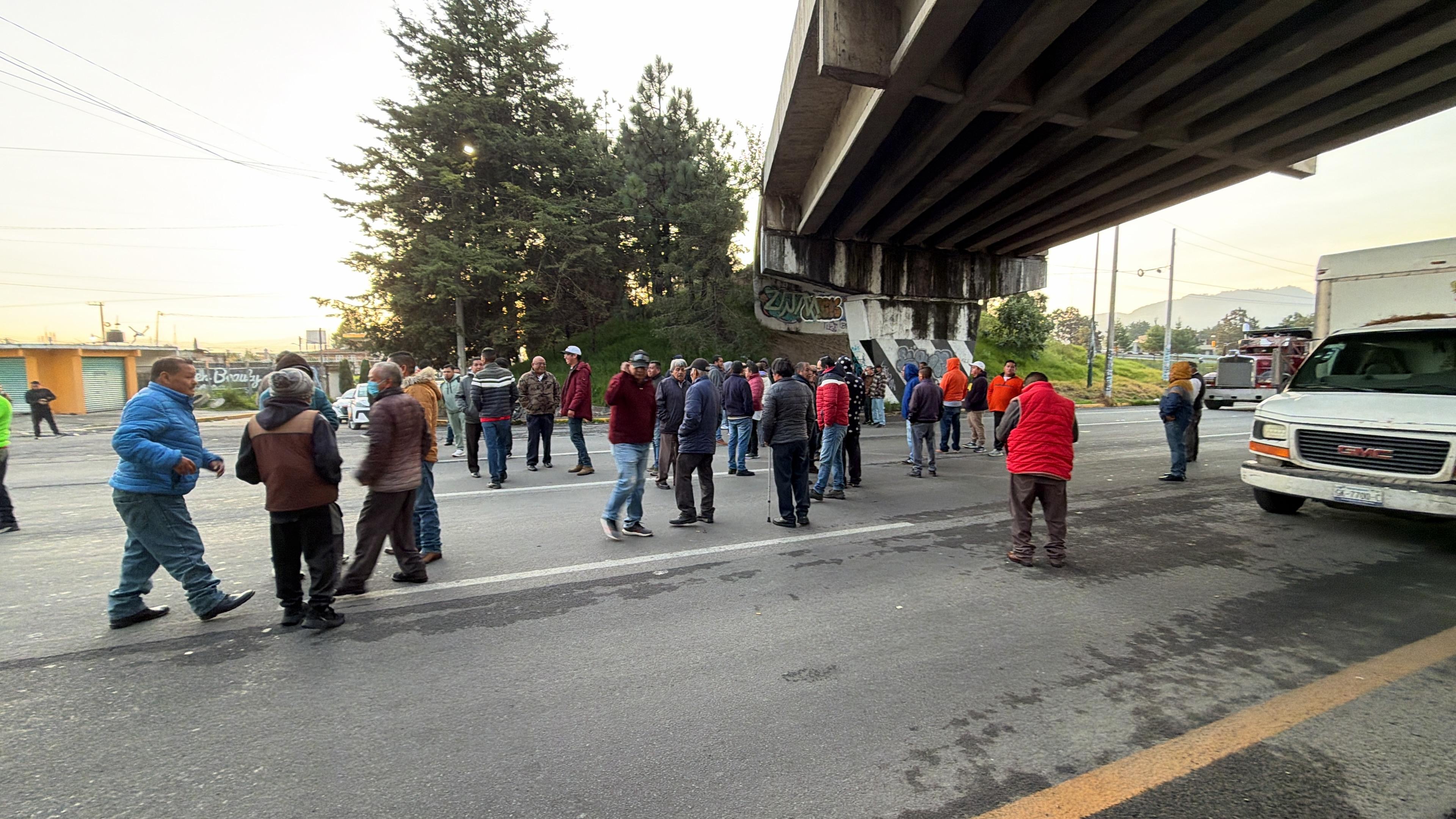 bloquean-accesos-a-tenango-del-valle