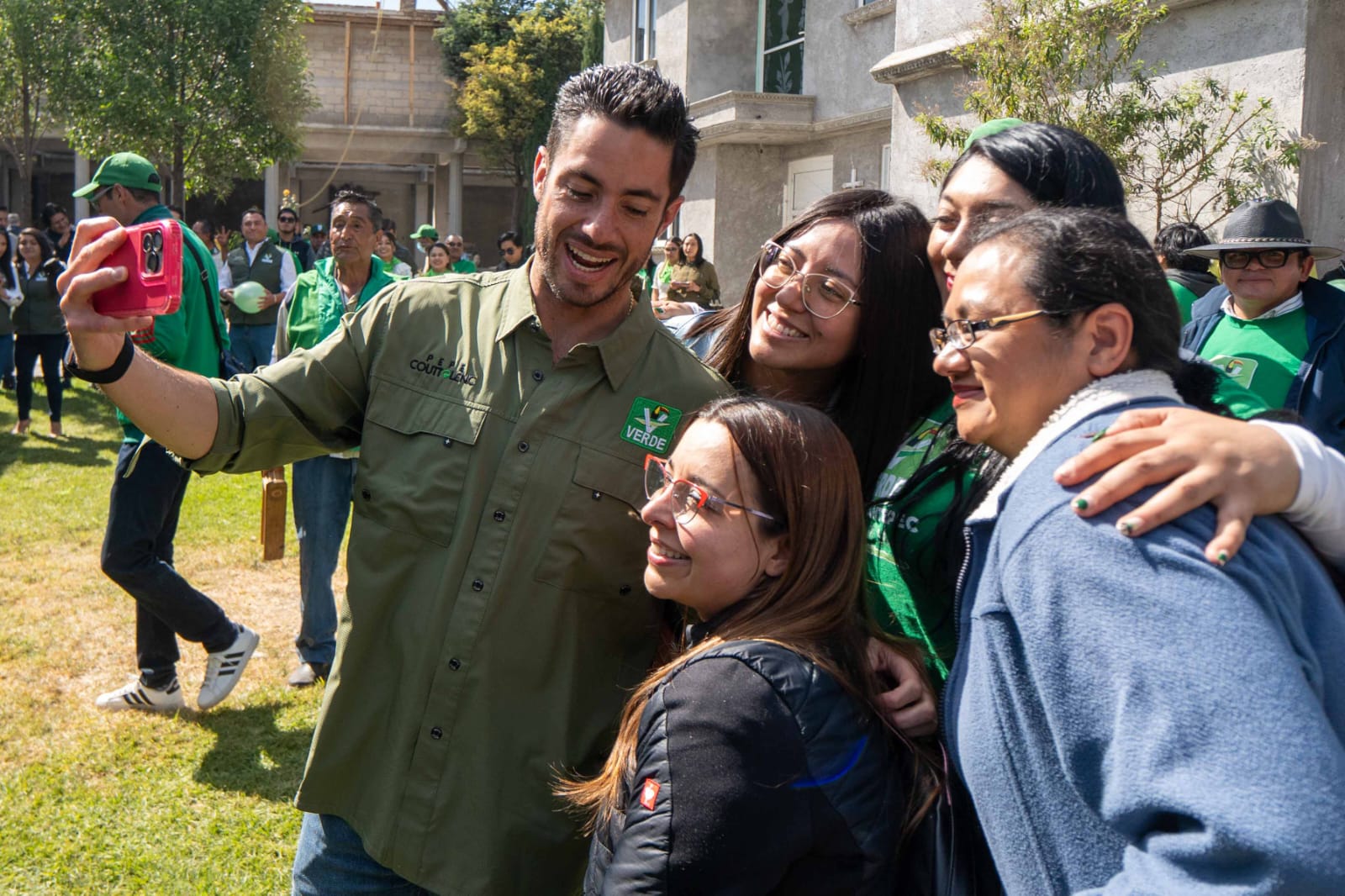 respalda-el-pvem-estrategia-de-apoyo-a-jovenes-emprendedores-del-edomex-couttolenc