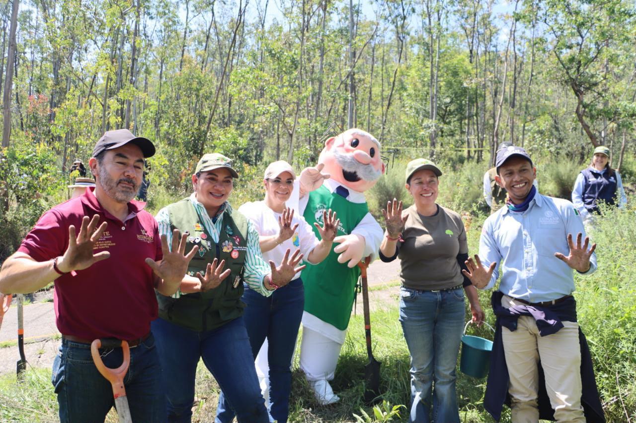 firman-alianza-asociacion-civil-y-el-gem-para-prevenir-incendios-y-preservar-las-zonas-foresatales