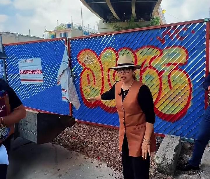 azucena-cisneros-supervisa-demolicion-de-estructuras-que-invadian-zona-federal