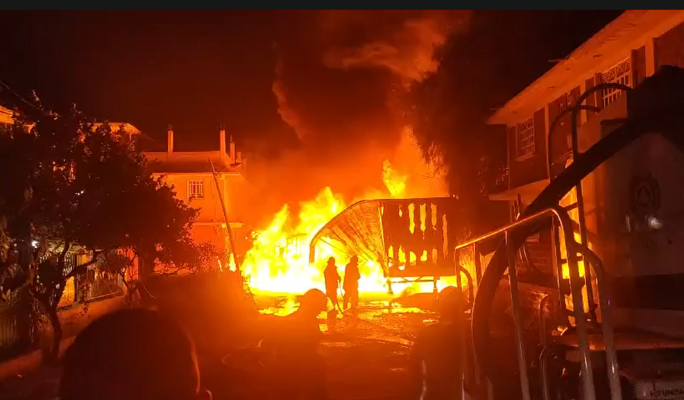 fabrica-de-quimicos-arde-en-acolman