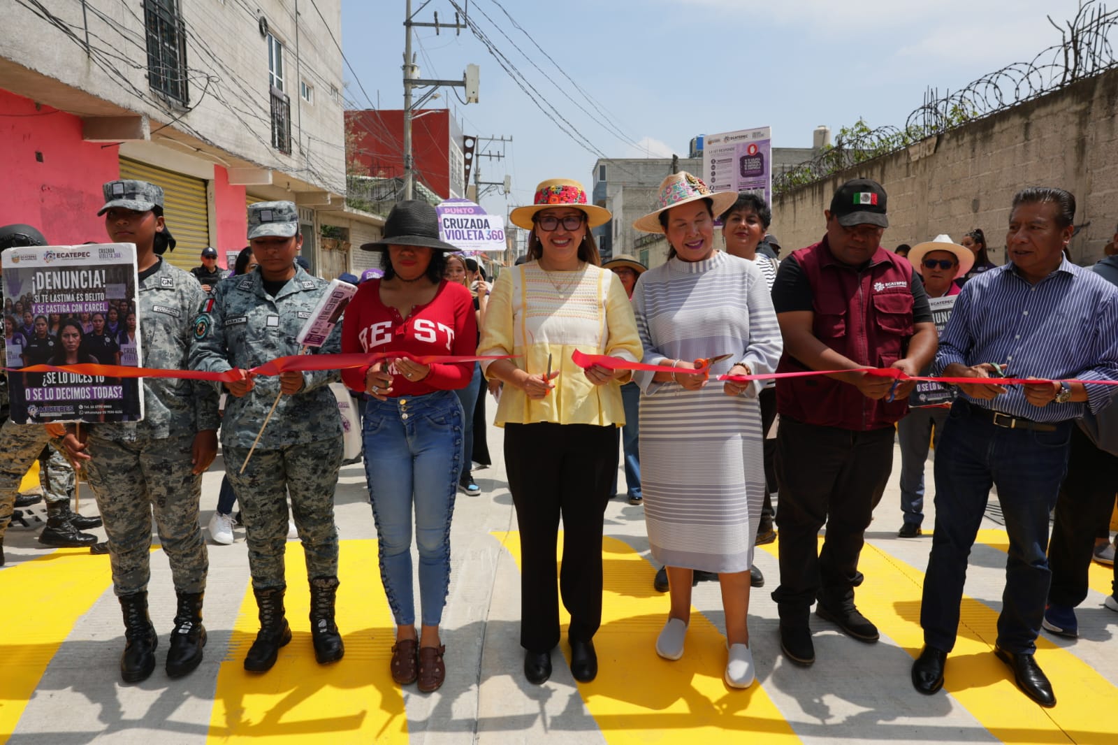 en-ecatepec-dicen-adios-a-las-calles-intransitables-con-labor-de-pavimentacion
