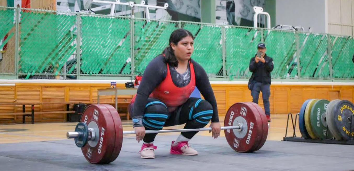uaemex-impulsa-la-doble-carrera-de-perla-gabriel-atleta-de-alto-rendimiento-y-estudiante-de-psicologia