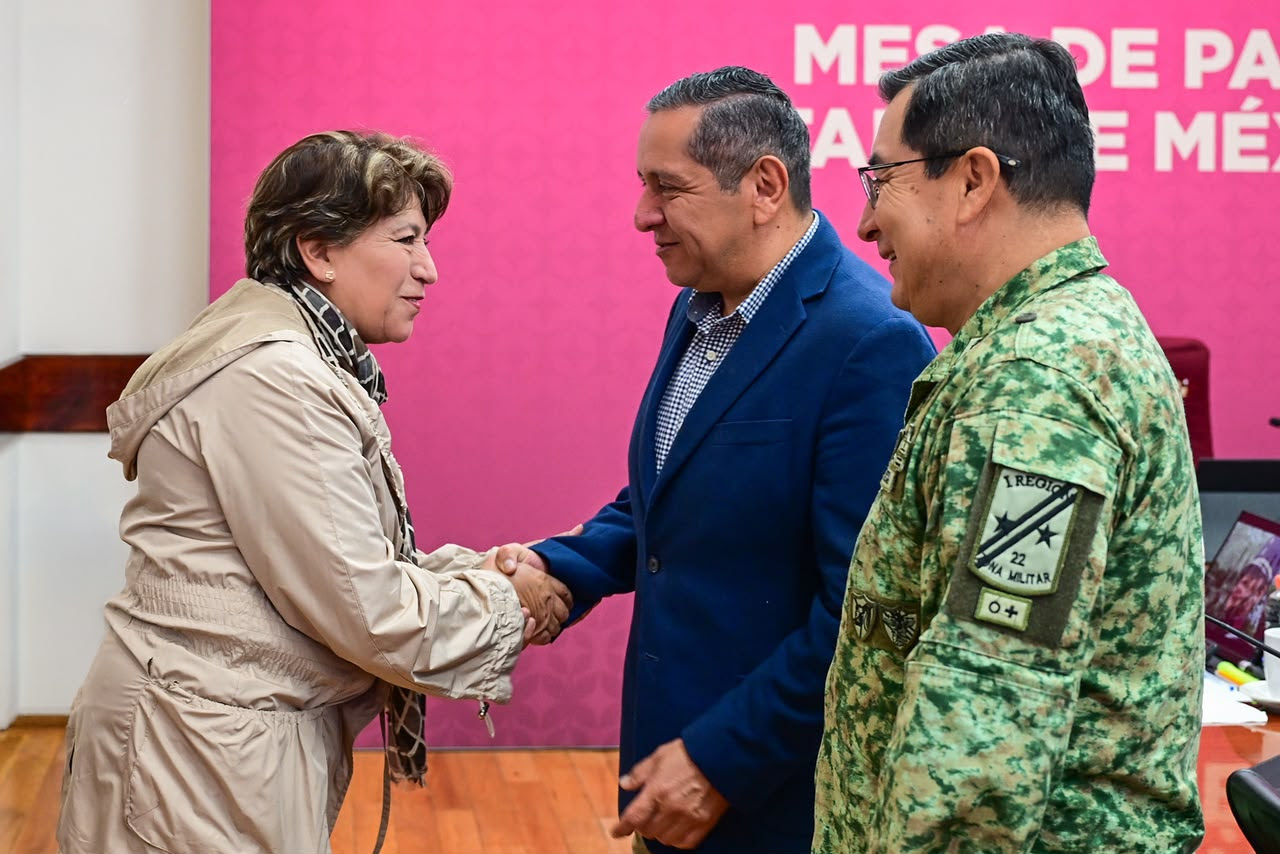 gobernadora-delfina-gomez-revisa-en-mesa-de-paz-operativo-de-seguridad-para-festejos-patrios-en-edomex