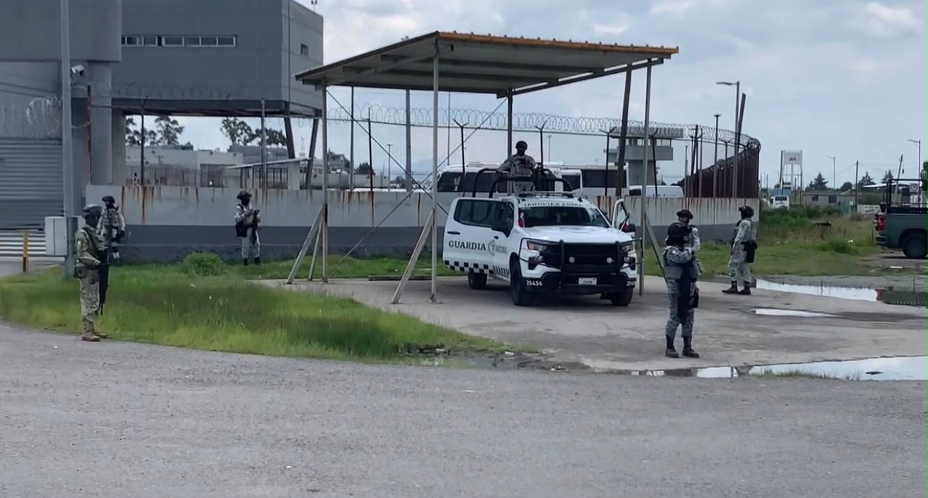 a-su-casa-el-panista-rufo-appel-continua-su-proceso-por-huachicol