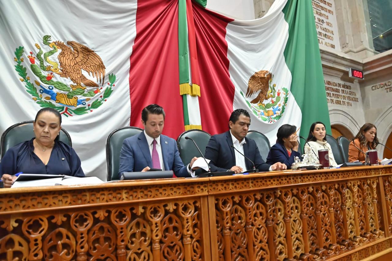 Califica con  10 Vázquez  al gobierno  de Delfina y  destaca 67%  de aprobación