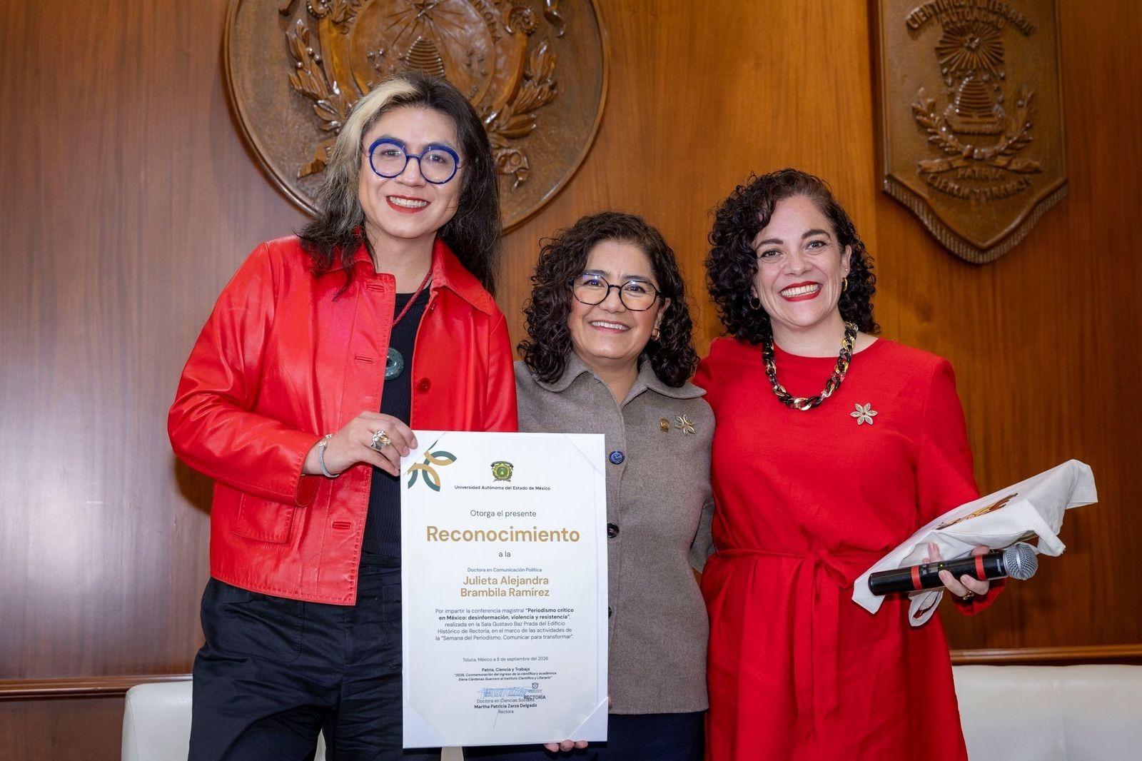 periodismo-critico-claro-y-veraz-es-vital-ante-la-desinformacion-rampante-en-redes-rectora-martha-zarza