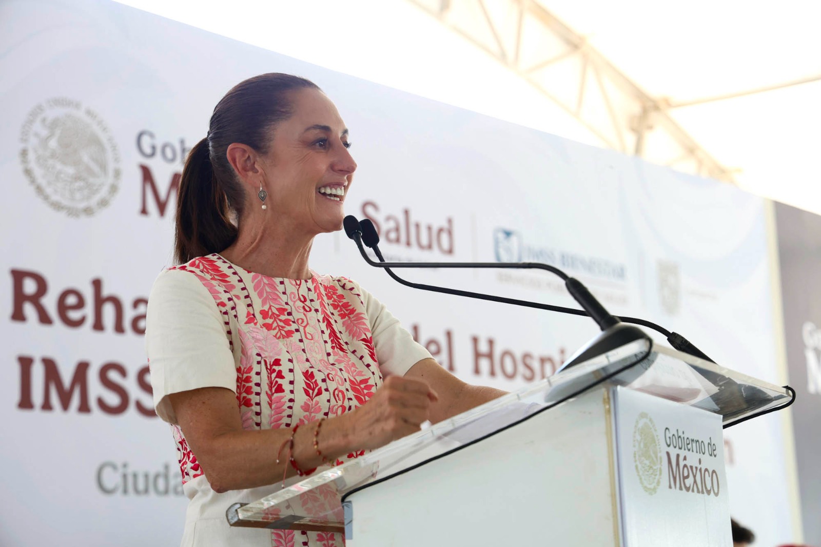 Sheinbaum plantea la digitalización para surtir insumos y medicinas en hospitales de inmediato