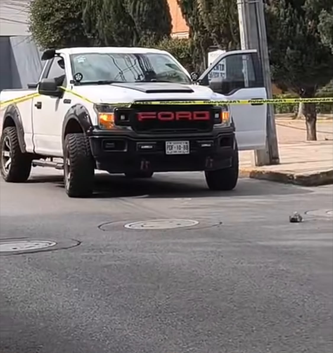 balean-y-dejan-heridos-a-un-hombre-y-su-hija-en-coacalco-agresores-huyen