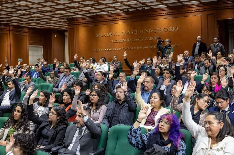 se-prepara-uaem-para-conmemorar-sus-200-anos-asumen-cargo-3-directores-de-centros-universitarios