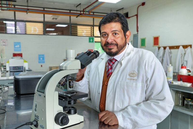 leobardo-gomez-olivan-academico-de-la-uaemex-gano-el-premio-nacional-de-quimica-2026