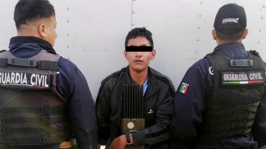 de-pelicula-detectan-al-ladron-de-camioneta-lo-arrestan-y-recuperan-el-vehiculo