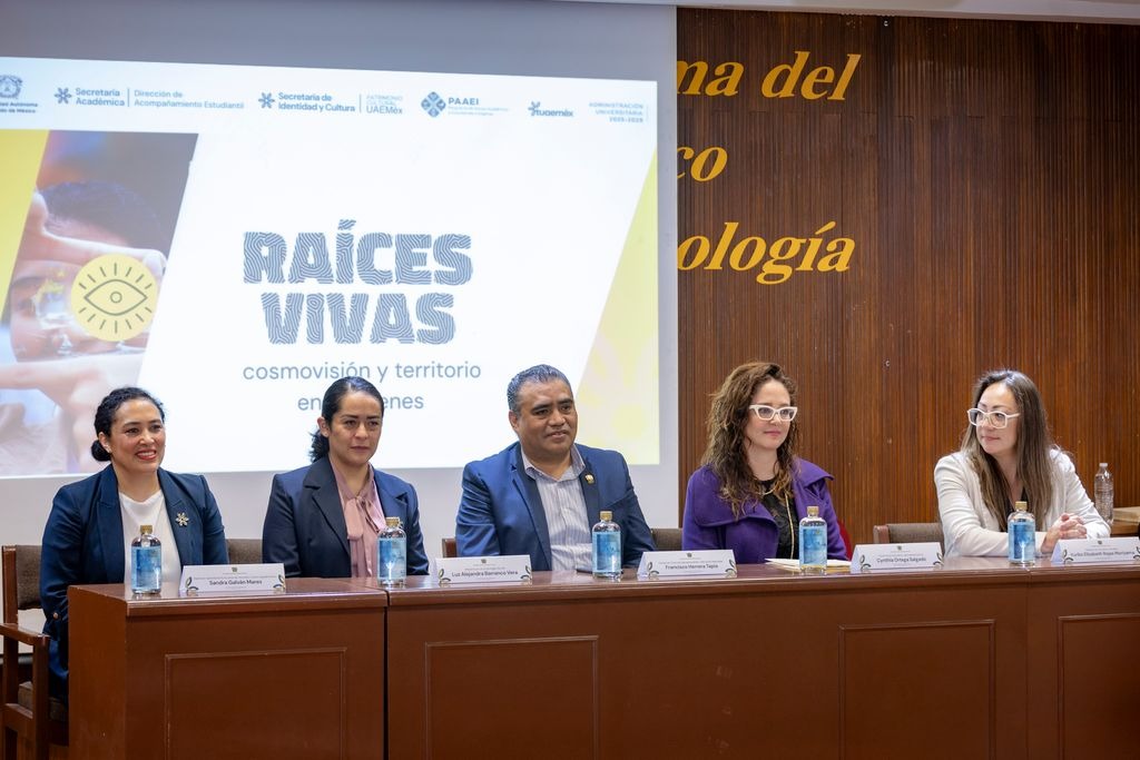 Identidad  y memoria  colectiva  en la nueva  exposición  fotográfica  de la UAEM