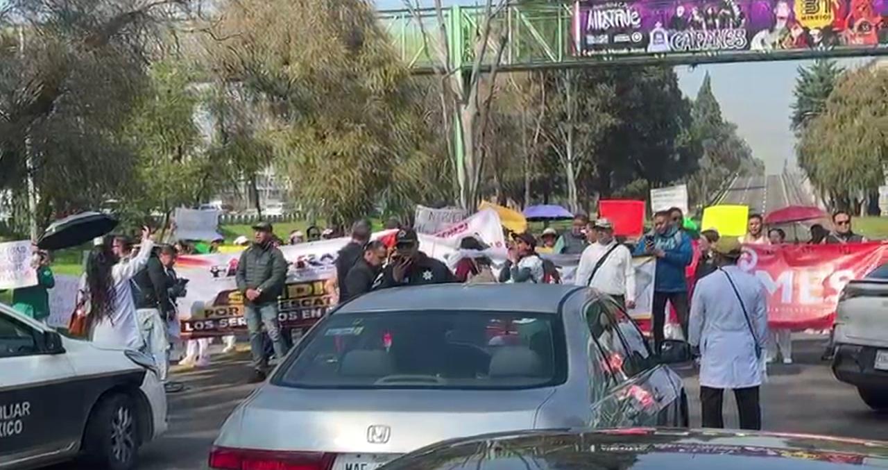 denuncian-amenazas-elementos-del-imss-en-cuarto-dia-de-bloqueo-en-tollocan