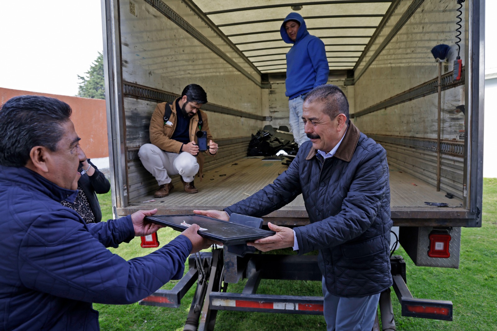 dicen-adios-al-mobiliario-inservible-en-las-escuelas-del-edomex