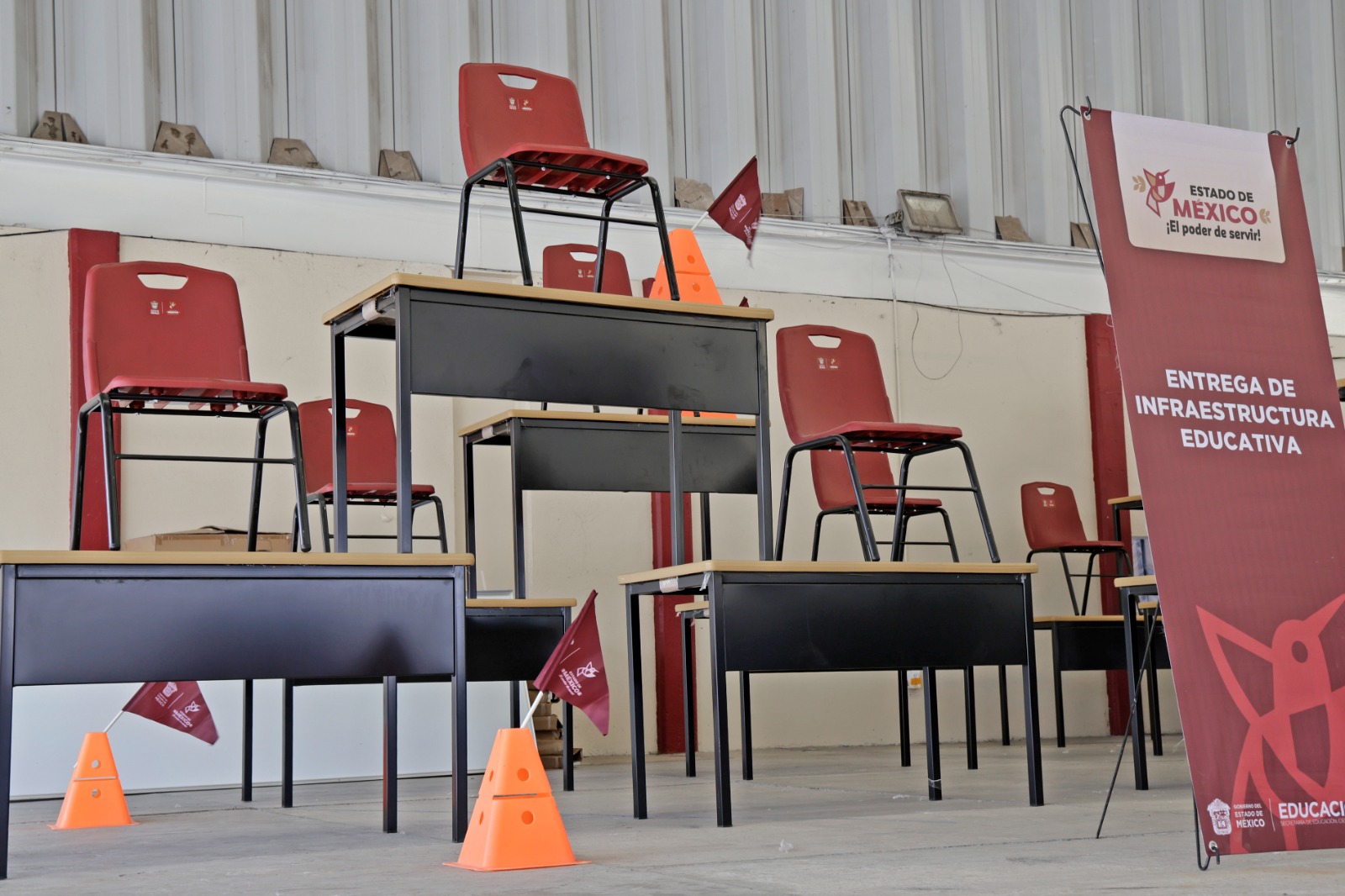 modernizacion-de-escuelas-y-mas-de-323-mil-becas-entregadas-destaca-dga