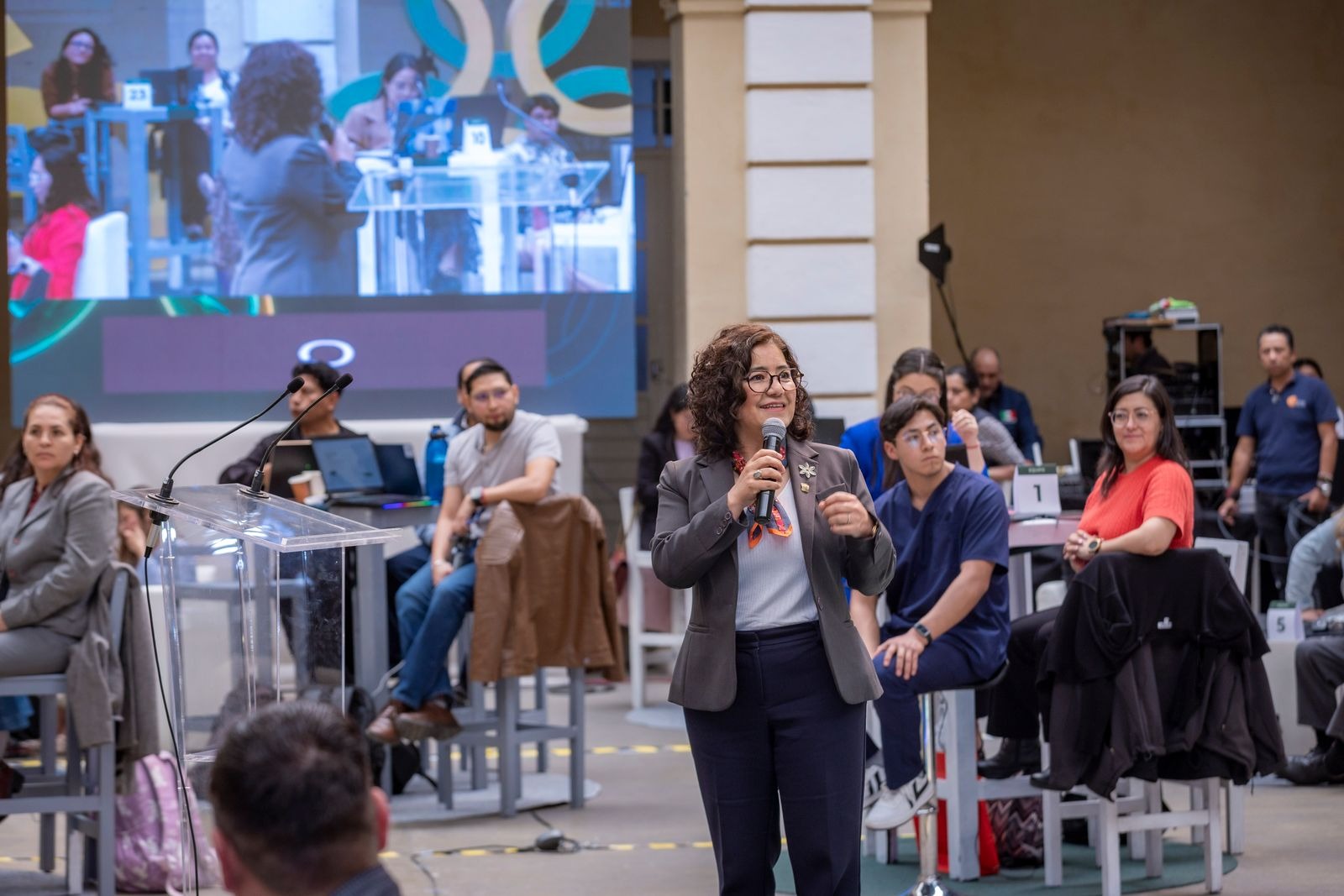 investigadores-y-estudiantes-de-la-uaem-comparten-soluciones-digitales-en-el-1er-cienciaton