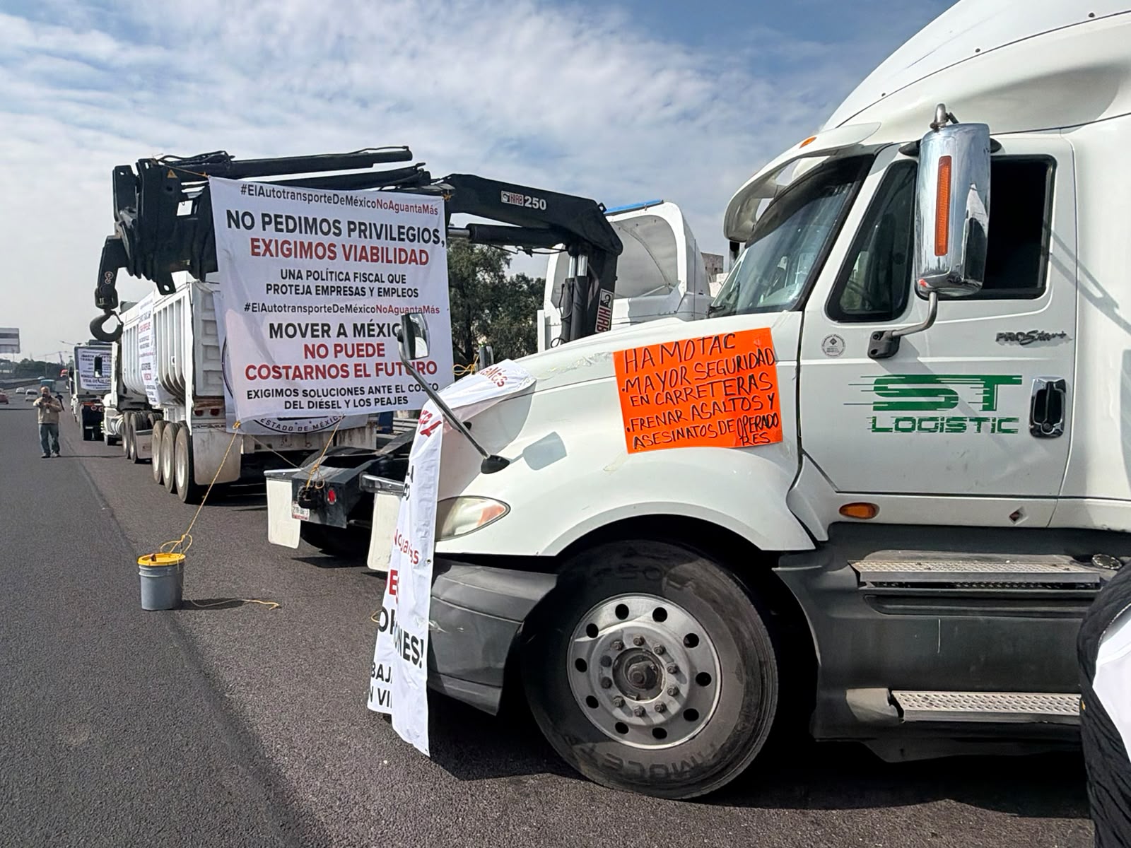transportistas-exigen-que-se-mantengan-sus-privilegios-fiscales-en-el-valle-de-mexico