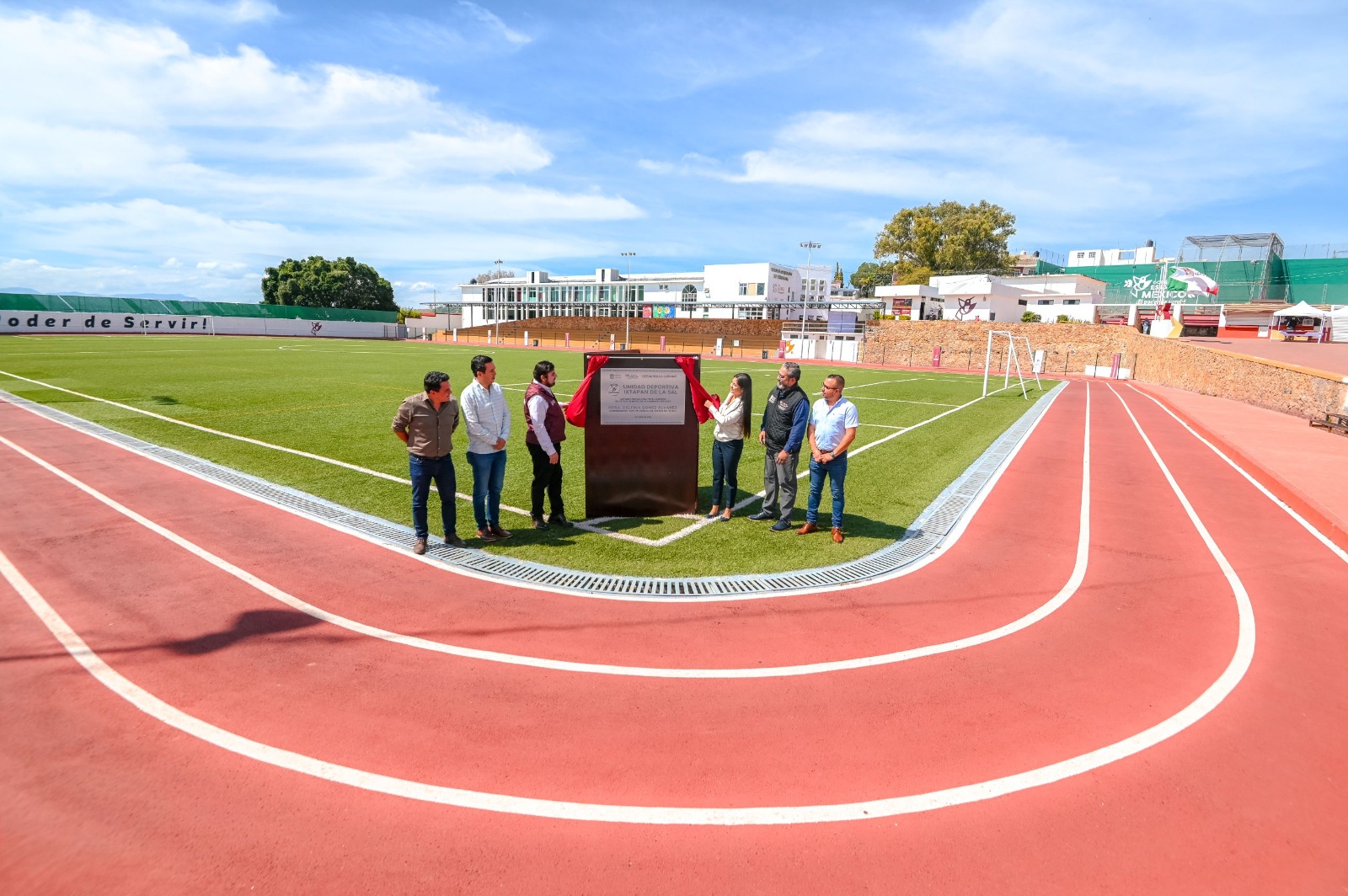 modernizan-la-unidad-deportiva-ixtapan-de-la-sal-con-224-mdp-en-inversion