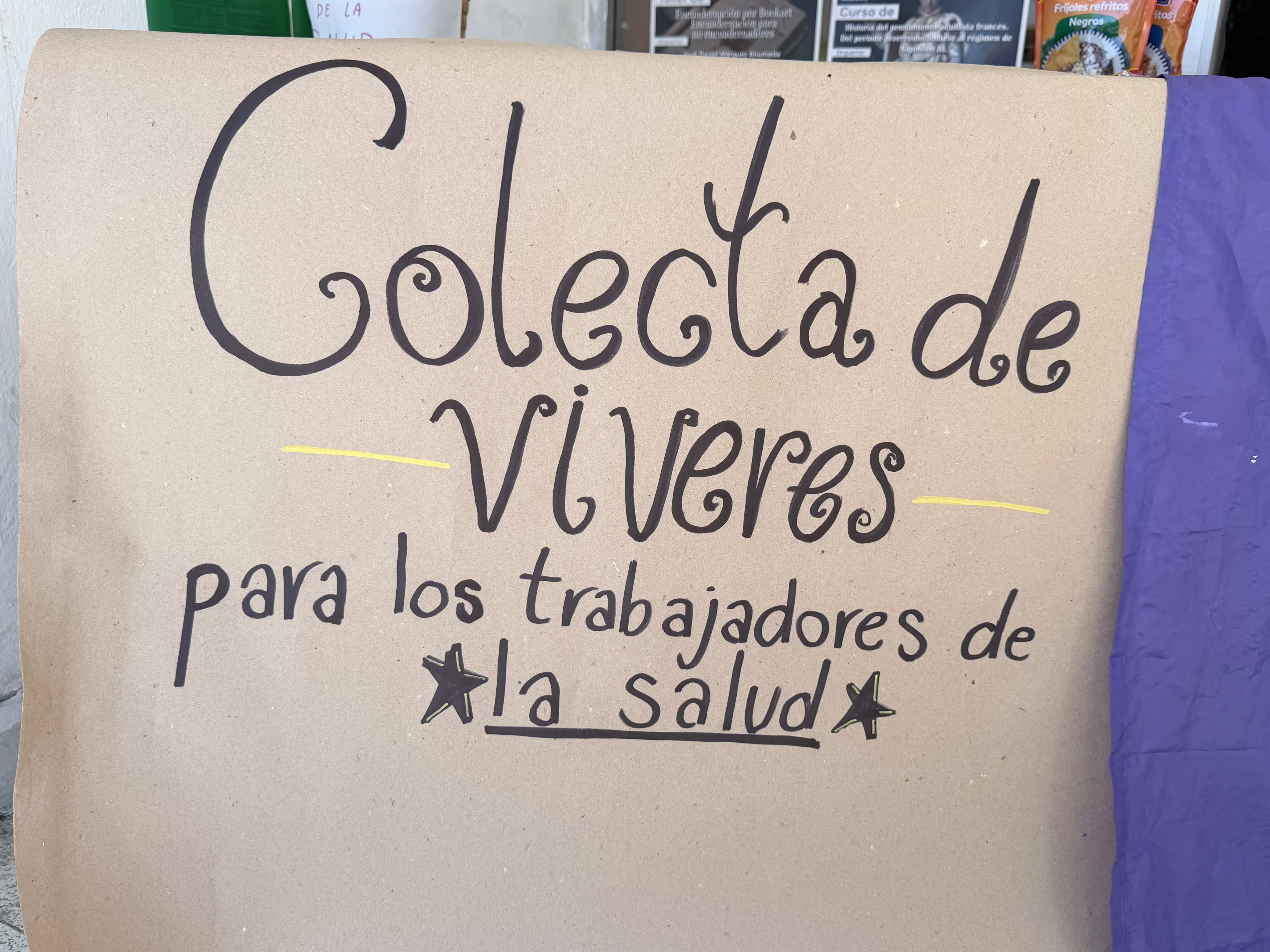 Estudiantes  de UAEM se  solidarizan  con personal  del IMSS y  organizan  colecta  de víveres